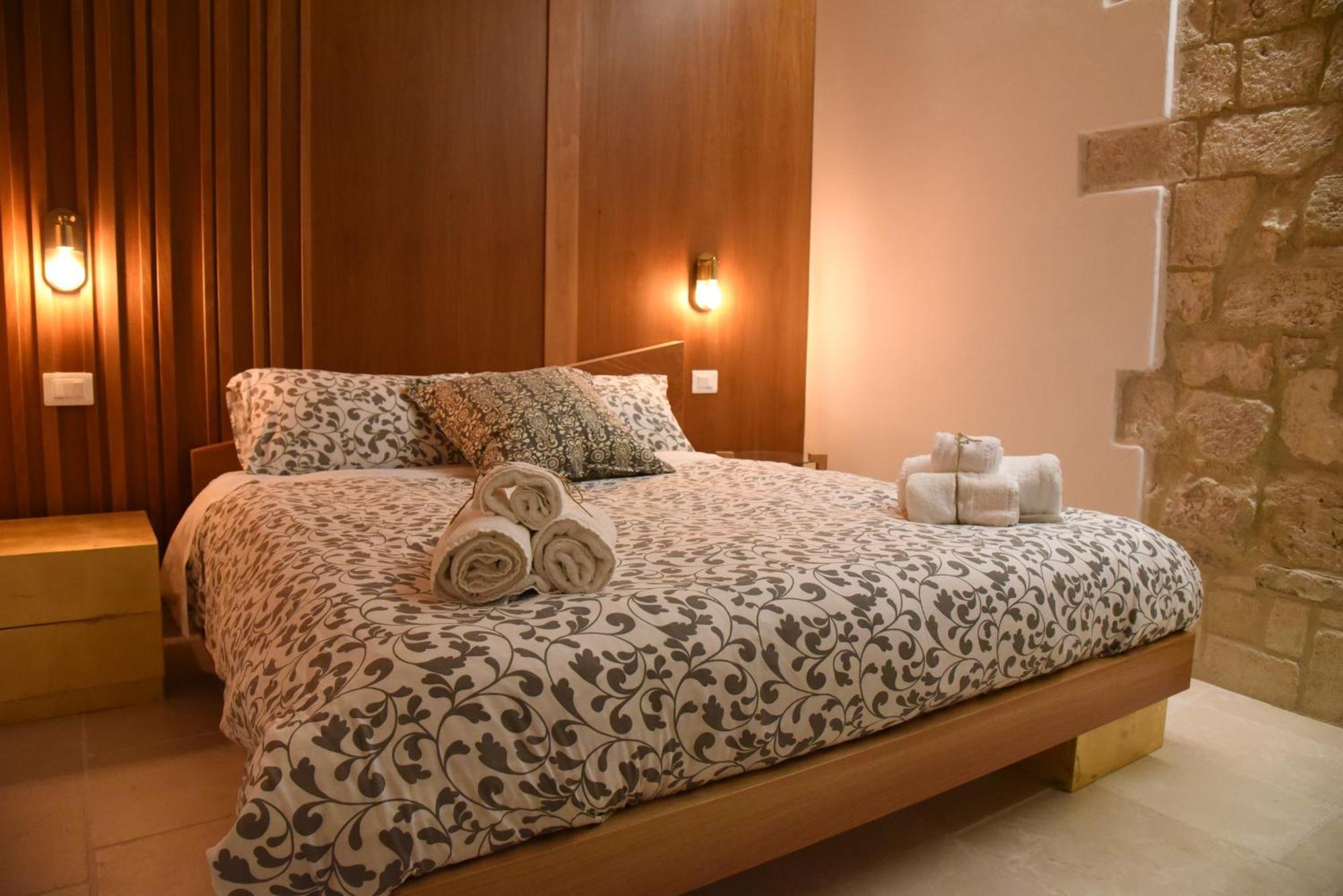 Altemura Suites Bari Bagian luar foto