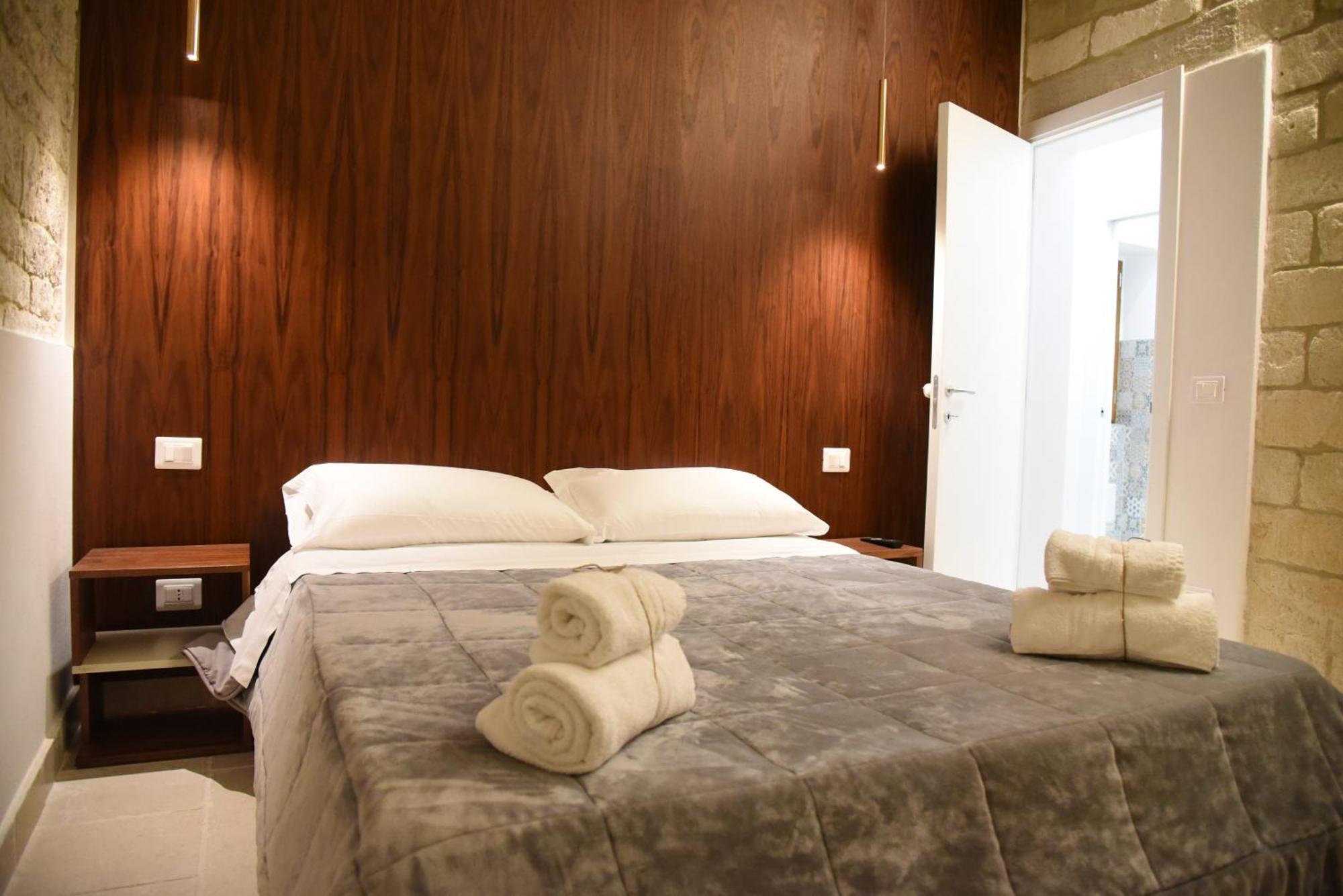 Altemura Suites Bari Bagian luar foto