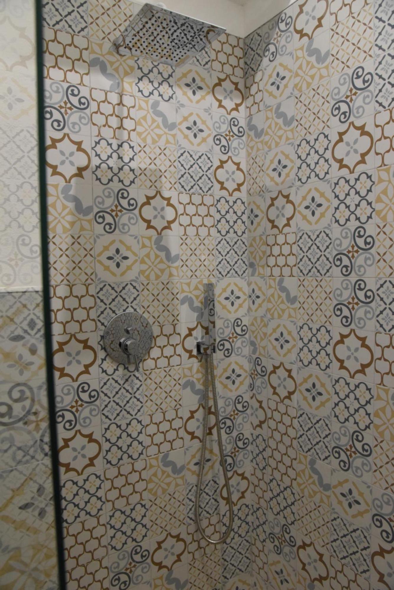 Altemura Suites Bari Bagian luar foto